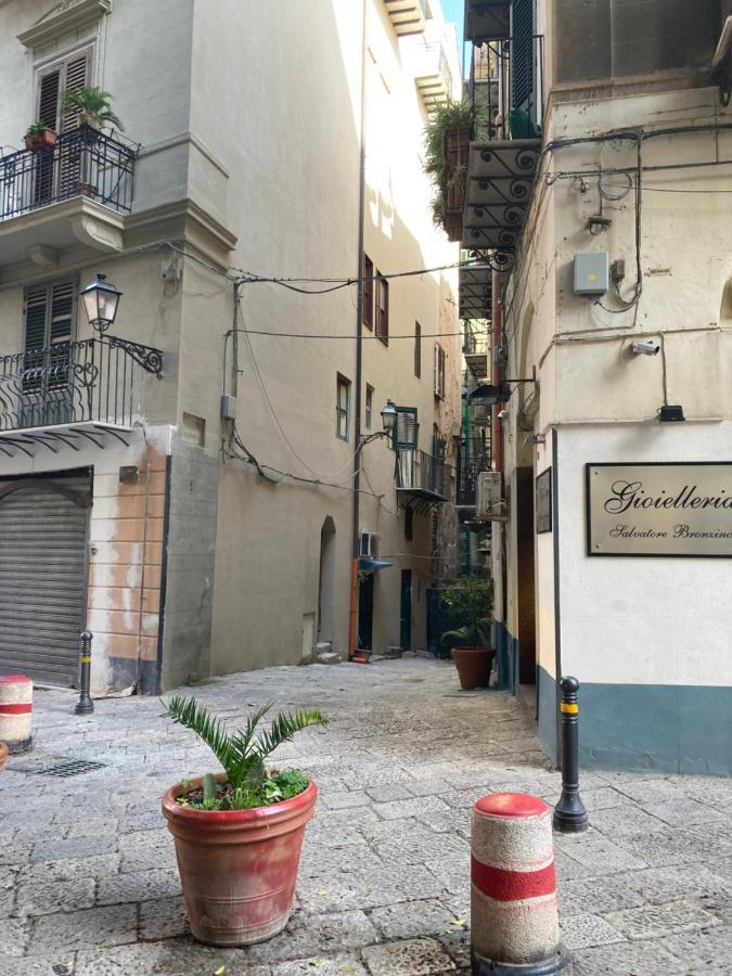Bb4U Apartments And Terrace Palermo Exterior photo